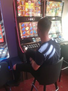 LudoMania - Caz Vindecat prin Bioenergie - Cauze si Tratament pentru Boala Jocurilor de Noroc si Vicii 